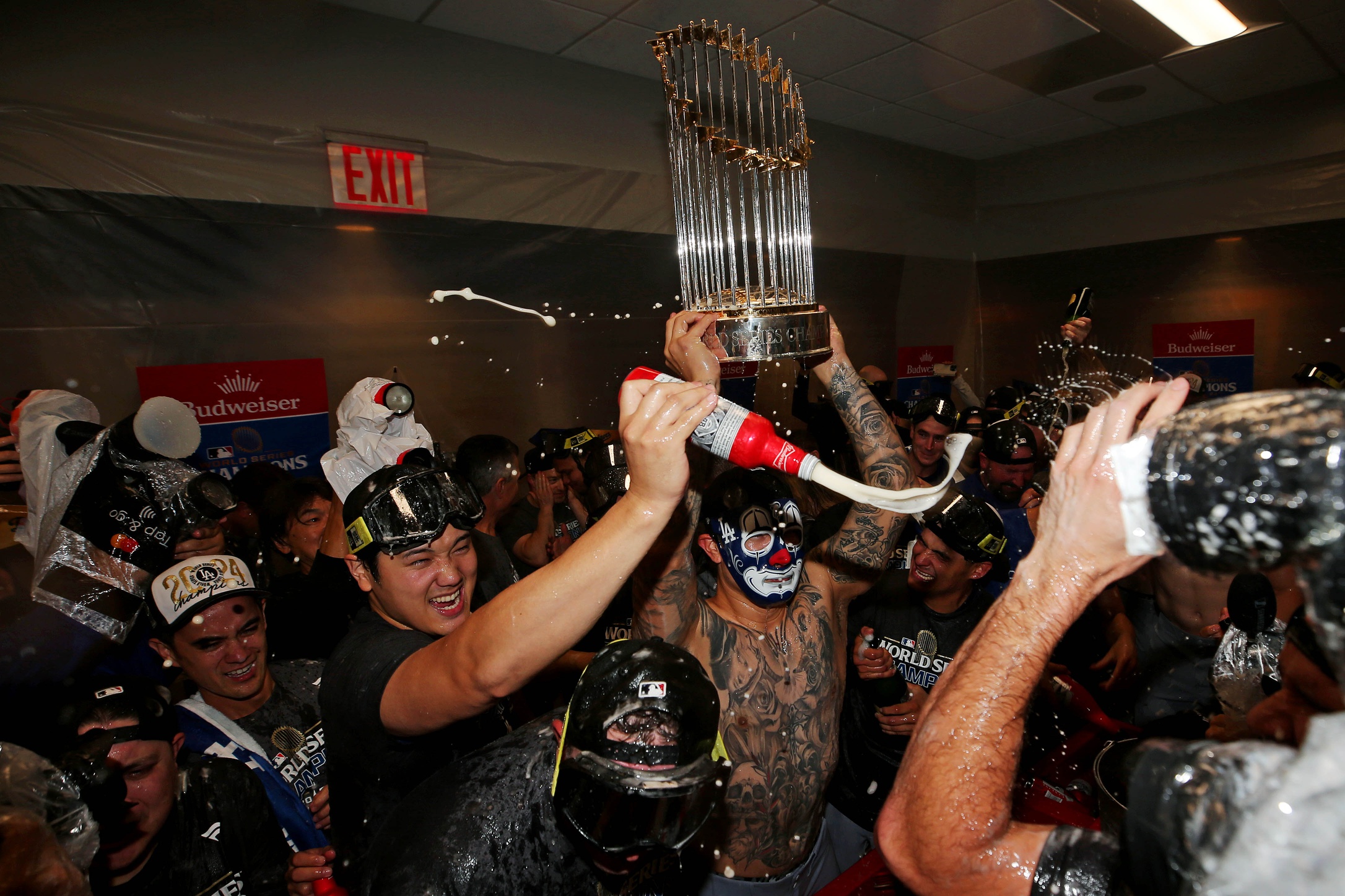 Chaos Erupts In Downtown L.A. After Dodgers Win World Series - The Big Lead